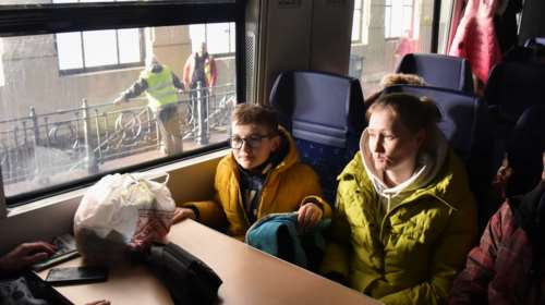 Το &quot;Εξπρές της Διάσωσης&quot;: &quot;Η σειρήνα ηχεί, τα νεύρα ξεφτίζουν&quot; - Η δραματική περιγραφή του ανταποκριτή του BBC