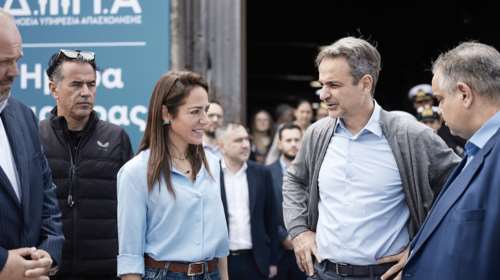 Μητσοτάκης:  Η ανεργία μειώνεται και οι μισθοί αυξάνονται - Να προσφέρουμε πολλές, σταθερές και καλοπληρωμένες δουλειές