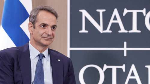 Η απάντηση Μητσοτάκη στις κατηγορίες για "αμυντικά κενά", λόγω των όπλων που στέλνουμε στην Ουκρανία