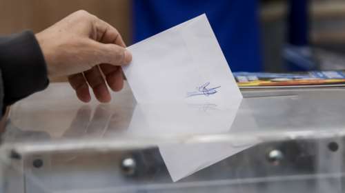 Δημοσκόπηση Pulse: Μπροστά με 8,5 μονάδες η ΝΔ από τον ΣΥΡΙΖΑ - Eκλογές στο τέλος της τετραετίας θέλει τo 45%