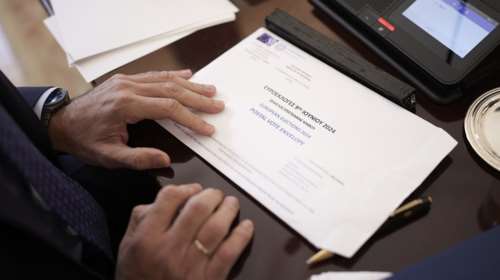 Το μυστικό του Μητσοτάκη με την επιστολική ψήφο: Μέχρι και οι υπουργοί αιφνιδιάστηκαν - Θετικοί ΣΥΡΙΖΑ και ΠΑΣΟΚ