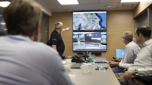 Στο Κέντρο επιχειρήσεων της Πολιτικής Προστασίας ο Κυριάκος Μητσοτάκης