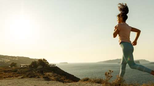 Μόλις 4 λεπτά έντονης άσκησης την ημέρα μπορεί να μειώσουν τον κίνδυνο εμφάνισης καρκίνου