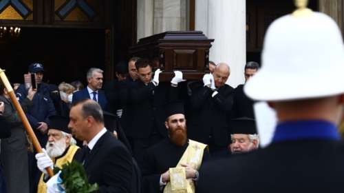 Στα Τίρανα το σκήνωμα του Αρχιεπισκόπου Αλβανίας Αναστάσιου – Τριήμερο λαϊκό προσκύνημα