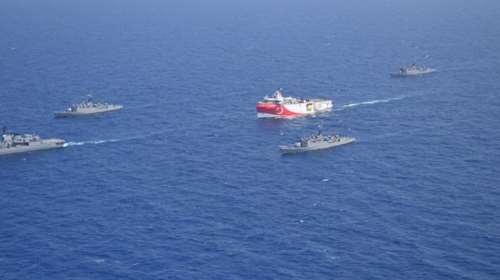 Oruc Reis: Παραμένει εντός της ελληνικής υφαλοκρηπίδας το τουρκικό ερευνητικό