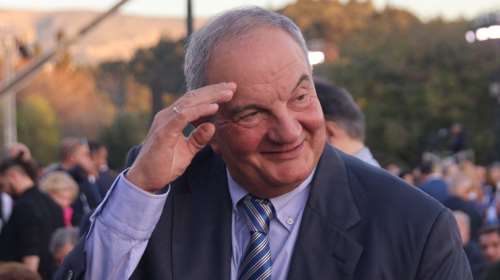 Στα παράλια της Λάρισας ο Καραμανλής για... ψαρικά και χαλαρή κουβέντα - Με ποιους βρέθηκε και τι συζήτησε