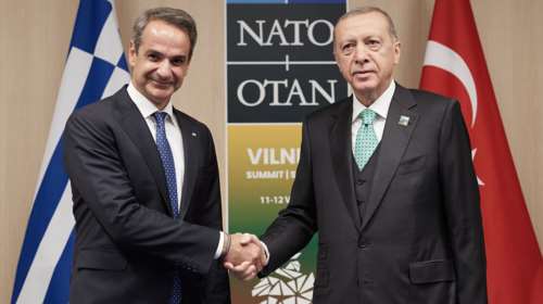 Μία ώρα κράτησε η συνάντηση Μητσοτάκη με Ερντογάν στο Βίλνιους - &quot;Ειλικρινής συζήτηση σε θετικό κλίμα&quot;