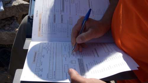 Απογραφή 2021: Βήμα βήμα η διαδικασία - Πότε έρχεται απογραφέας στο σπίτι για προσωπική συνέντευξη