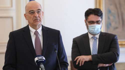 Δένδιας: Θα μπω επικεφαλής ανθρωπιστικής αποστολής στη Μαριούπολη