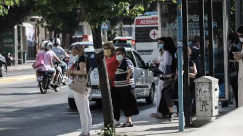 Κορονοϊός: 808 νέα κρούσματα σήμερα - 392 διασωληνωμένοι και 24 θάνατοι