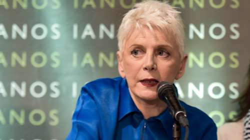 Το άρθρο της Ακρίτα για το σπίτι του Τσίπρα που δεν δημοσίευσαν &quot;Τα Νέα&quot; - Η ανάρτησή της στο Facebook