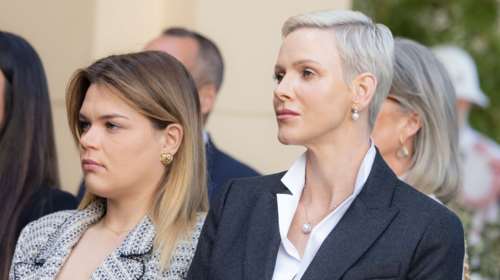 Το θεϊκό ανδρόγυνο look της πριγκίπισσας Σαρλίν: Γιατί άφησε στην άκρη τα μίντι φορέματα και προτιμά τα κοστούμια