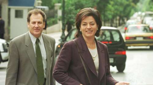 Ο αποχαιρετισμός του δημοσιογράφου Μανώλη Κοττάκη στη Βάσω Παπανδρέου: "Μετά τον Ανδρέα η καρδιά της στέγνωσε"