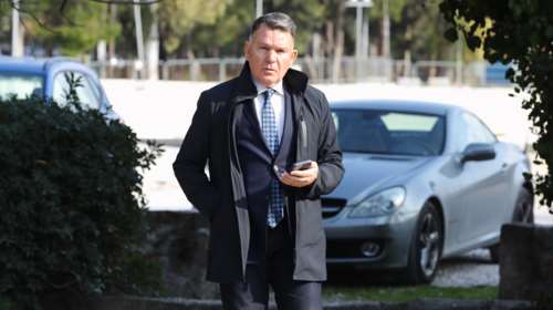 Επιμένει ο Κούγιας να κατηγορεί τον γιατρό Ηλιάδη: &quot;Γιατί το παιδί, ενώ είναι ζωντανό, του ψύχει τον εγκέφαλο;&quot;