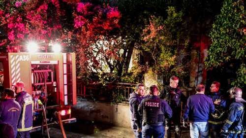 Τραγωδία στην Καλλιθέα: Βρέθηκαν δύο απανθρακωμένες σοροί μετά από φωτιά σε διαμέρισμα