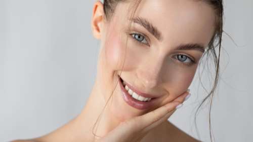 5 δραστικά προϊόντα με πεπτίδια που αξίζει να βάλεις στη ρουτίνα σου