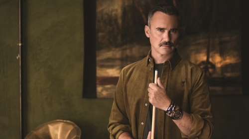 Ο Καπουτζίδης στη Madame Figaro: &quot;Ηταν δύσκολο να γράψω για στρέιτ άνδρα, δεν το ήξερα καλά το θέμα- Τώρα απελευθερώθηκα&quot;