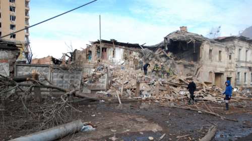 Πόλεμος στην Ουκρανία: Νεκροί 27 άμαχοι στο Χάρκοβο μέσα σε μία μέρα - Περίπου 3.500 εγκατέλειψαν το Σούμι