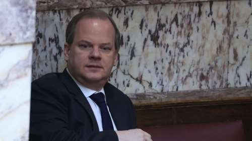 Η πρώτη δήλωση Καραμανλή για τη διαβίβαση της δικογραφίας στη Βουλή για τα Τέμπη:  Βέβαιος για την αθωότητά μου