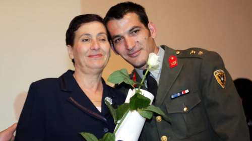 Βαρύ πένθος για τον Πύρρο Δήμα: Έφυγε από τη ζωή η μητέρα του, Ελευθερία