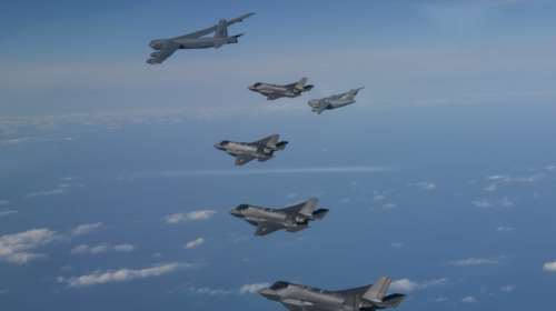 Νότια Κορέα: Προειδοποιητικά πυρά έπειτα από εισβολή βορειοκορεατικών drones