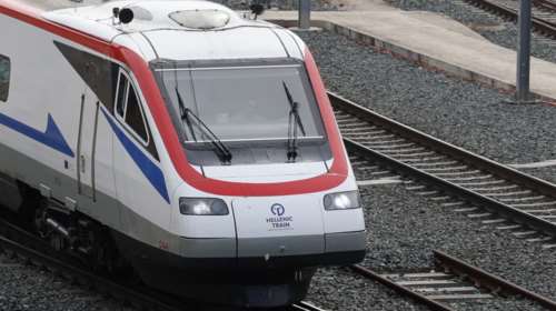 Θεσσαλονίκη: Με 93 λεπτά καθυστέρηση, λόγω τεχνικού προβλήματος, αναχώρησε η αμαξοστοιχία IC53 για την Αθήνα