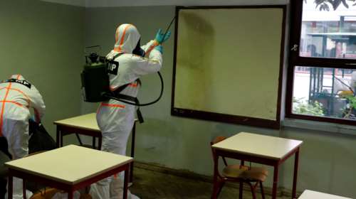 Οργή και αντιδράσεις για το &quot;αντάρτικο&quot; των καθηγητών - Στον αέρα το άνοιγμα των σχολείων