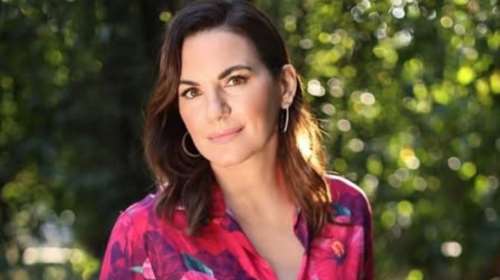 Το dinner πάρτι της Όλγας Κεφαλογιάννη - Με off shoulder δημιουργία η υπουργός Τουρισμού