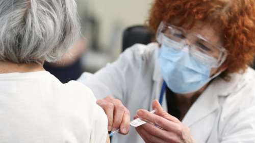 Τι γίνεται σε περίπτωση ακύρωσης του ραντεβού για τον εμβολιασμό - Τέλος Μαΐου ο εμβολιασμός του γενικού πληθυσμού