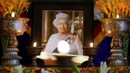 Κως: Τρισάγιο στον καθολικό ναό του νησιού στη μνήμη της βασίλισσας Ελισάβετ [βίντεο]