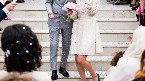 Νέος κορονο-γάμος στον Τύρναβο: Κρούσμα σε καλεσμένο, συναγερμός στον ΕΟΔΥ [Βίντεο]