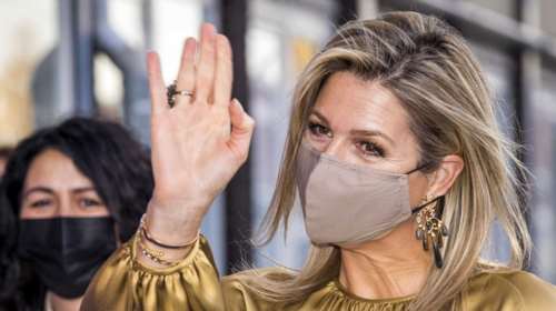 Και οι βασίλισσες κάνουν λάθη: Η έθνικ φούστα της βασίλισσας Μαξίμα &amp; το φάουλ στα αξεσουάρ