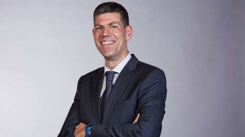 Έλληνας επιστήμονας ανακάλυψε ότι φάρμακο για το ύπαρ μπορεί να αποτρέψει τη λοίμωξη από κορονοϊό
