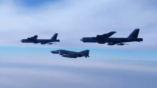 Ασκηση ελληνικών μαχητικών με αναχαίτιση αμερικανικών βομβαρδιστικών B-52