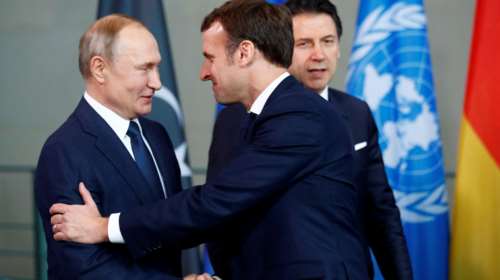 Κρίση στην Ουκρανία: Μακρόν και Πούτιν συμφώνησαν να αναλάβουν δράση για τη διατήρηση της ειρήνης