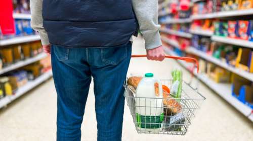 Σούπερ μάρκετ: Tα βασικά προϊόντα που η τιμή τους θα μειωθεί για δύο μήνες - Συνολικά 120 κωδικοί