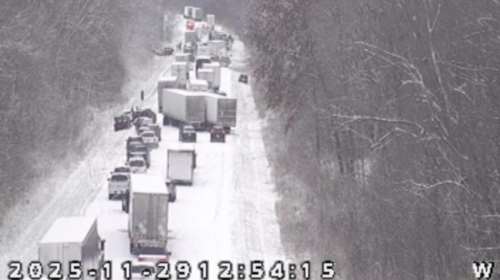 Βίντεο από την τεράστια καραμπόλα 45 οχημάτων στην Ιντιάνα - Δεκάδες αυτοκίνητα και φορτηγά ακινητοποιήθηκαν