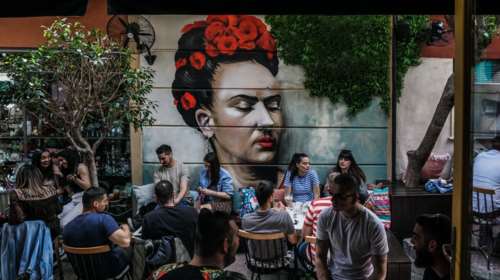 Εστίαση, παιδότοποι, λούνα παρκ, εμποροπανήγυρεις: Ποια μέτρα στήριξης θα συνεχιστούν και μετά την άρση του lockdown