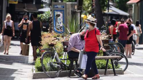 Μετάλλαξη Δέλτα - Καπραβέλος: Από φθινόπωρο lockdown αν δεν προσέξουμε
