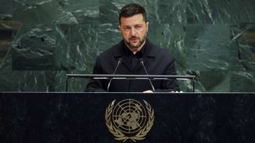 Ρωσία σε Ζελένσκι μετά τον βομβαρδισμό στο Κίεβο: &quot;Θέλει να δείξει στους Ευρωπαίους &quot;κουβαλητές&quot; ότι είναι γενναίος στρατιώτης&quot;