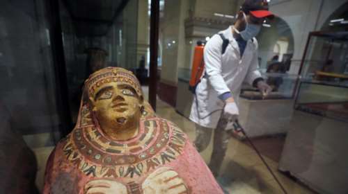 Ελλάδα - Αίγυπτος: Άρση καραντίνας για τους τουρίστες των δύο χωρών - Τι θα ισχύει για όσους νοσήσουν