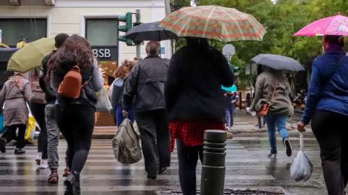 Έρχεται μίνι κακοκαιρία με βροχές και καταιγίδες - Πότε θα χτυπήσει την Αττική, ποιες περιοχές θα επηρεαστούν