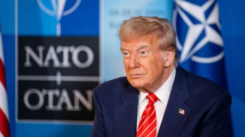 Τραμπ: Εξετάζει την αποστολή Patriot στην Ουκρανία