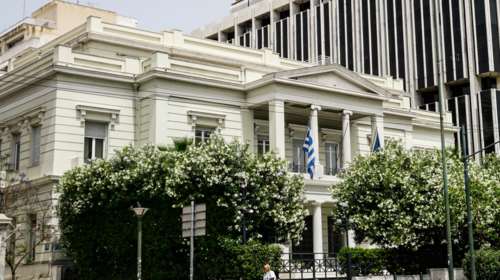 Υπουργείο Εξωτερικών: Νέος εκπρόσωπος ο Γεώργιος Αρναούτης - Με απόφαση Δένδια