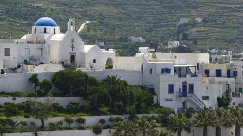 Πάρος: Ελεύθερος ο 15χρονος φερόμενος ως συνεργός της επίθεσης με μαχαίρι στον 23χρονο