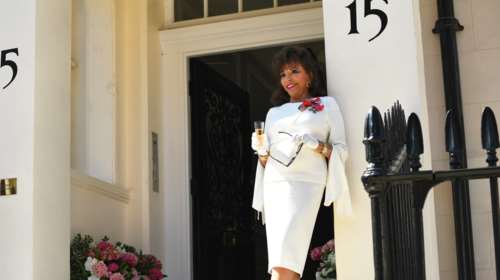 Ξέσπασε η Τζοάν Κόλινς εναντίον της βρετανικής κυβέρνησης: Είσαστε ρατσιστές με την τρίτη ηλικία