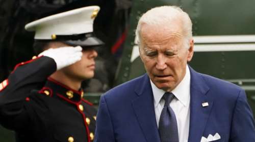 ΗΠΑ: Θρήνος για το μακελειό σε σχολείο του Τέξας - Καρφιά Μπάιντεν για το λόμπι των όπλων