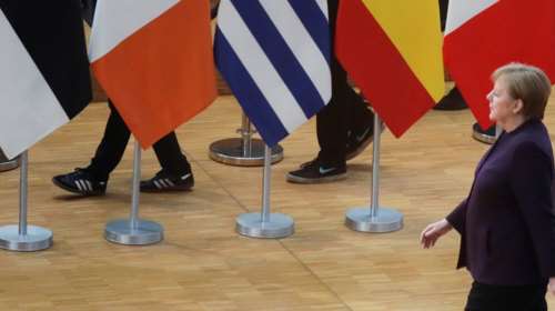 &quot;Πόντιος Πιλάτος&quot; η Μέρκελ: Κατανοώ την τουρκική κυβέρνηση, αλλά την πληρώνουν οι πρόσφυγες