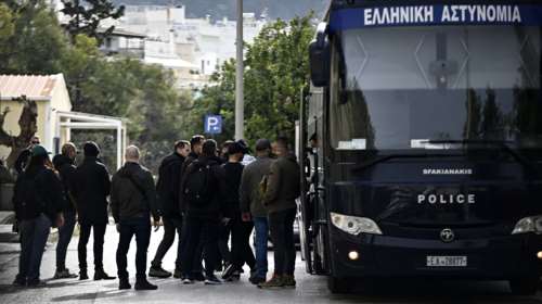 Εγκληματική ομάδα που διακινούσε ναρκωτικά στα σχολεία: Προφυλακιστέοι και οι 12 ανήλικοι και ενήλικοι κατηγορούμενοι
