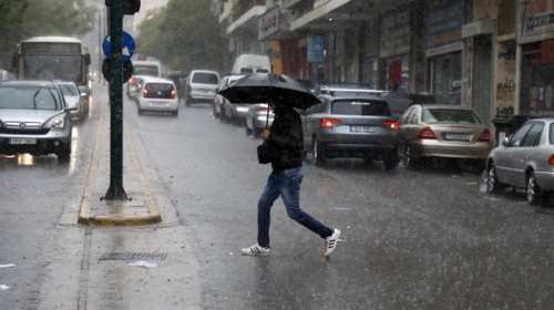 Πρόγνωση Μαρουσάκη: Συνεχίζονται τα έντονα φαινόμενα - Τρεις περιοχές στο επίκεντρο της κακοκαιρίας [εικόνες]